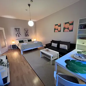 Apartment Apartment&boardinghouse Friedrichshain-kreuzberg, Berlin