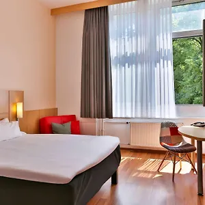 Ibis Sued Отель