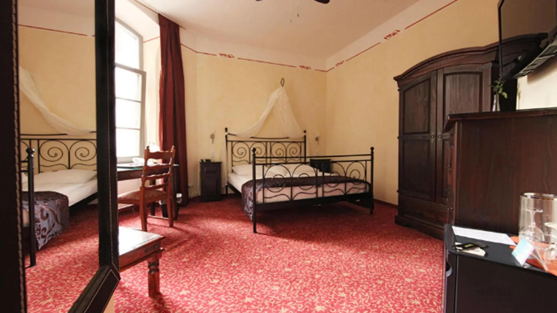 Hotel Sarotti-Höfe Berlin 3*,